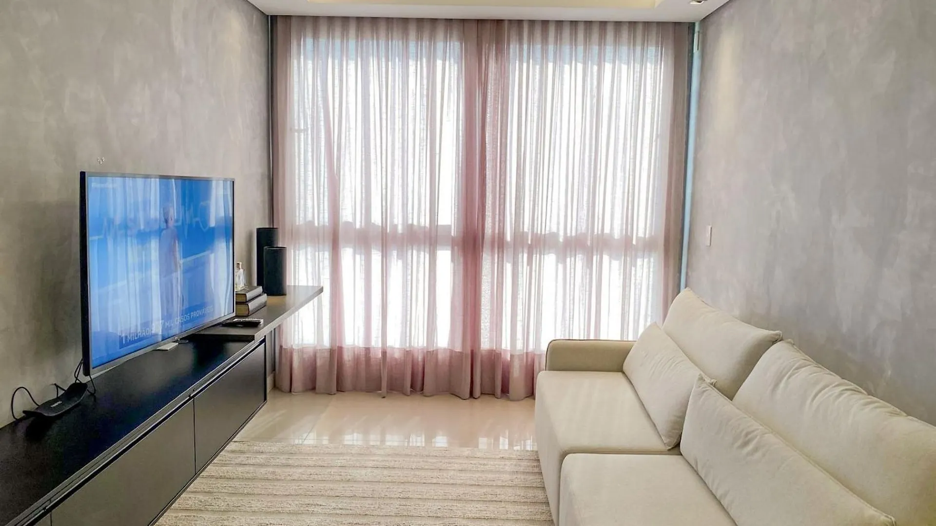 Jurere Internacional 2 Suites Lindo Completo フロリアノポリス 0*,  ブラジル